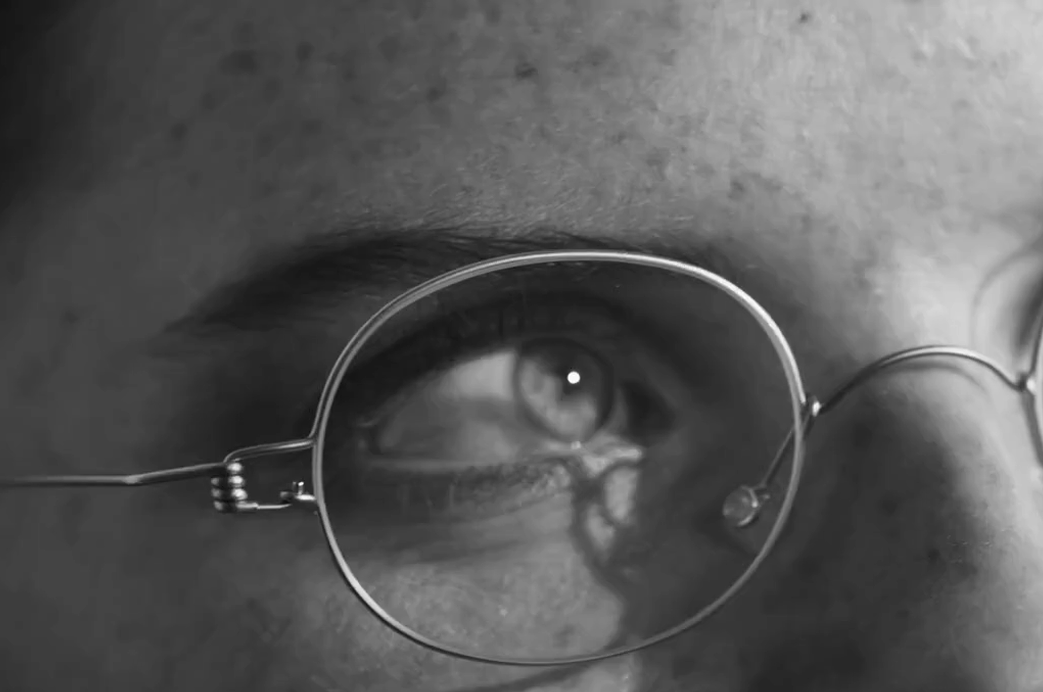 Eyeglass